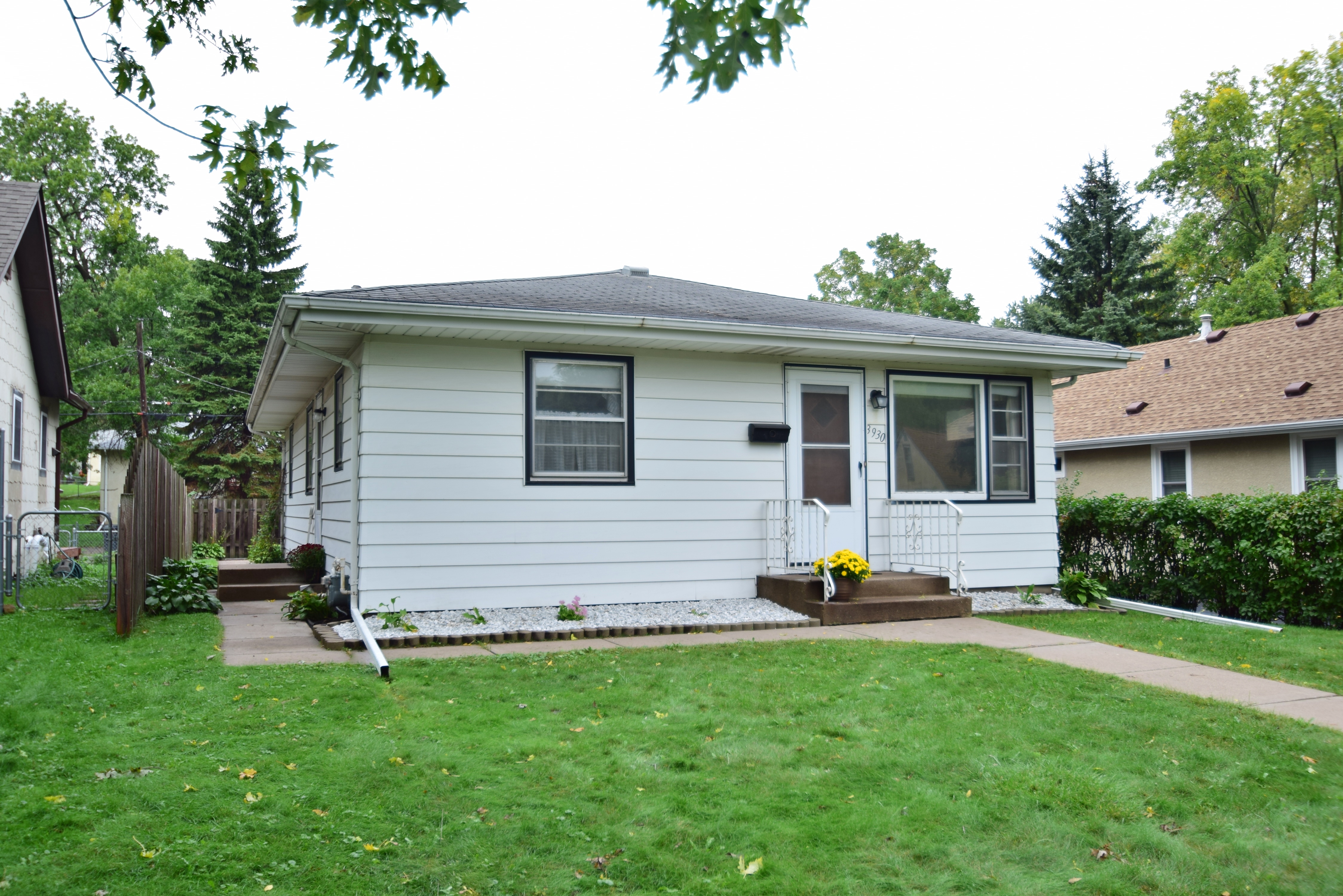 Rambler home for sale via estate in Columbia Heights